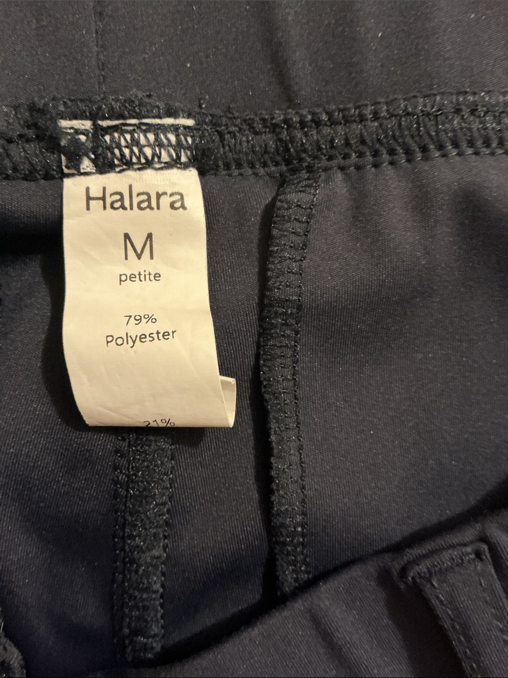 Halara Flex DayStretch High Waisted Pocket Work Flare Pants Size Medium - Picture 6 of 6